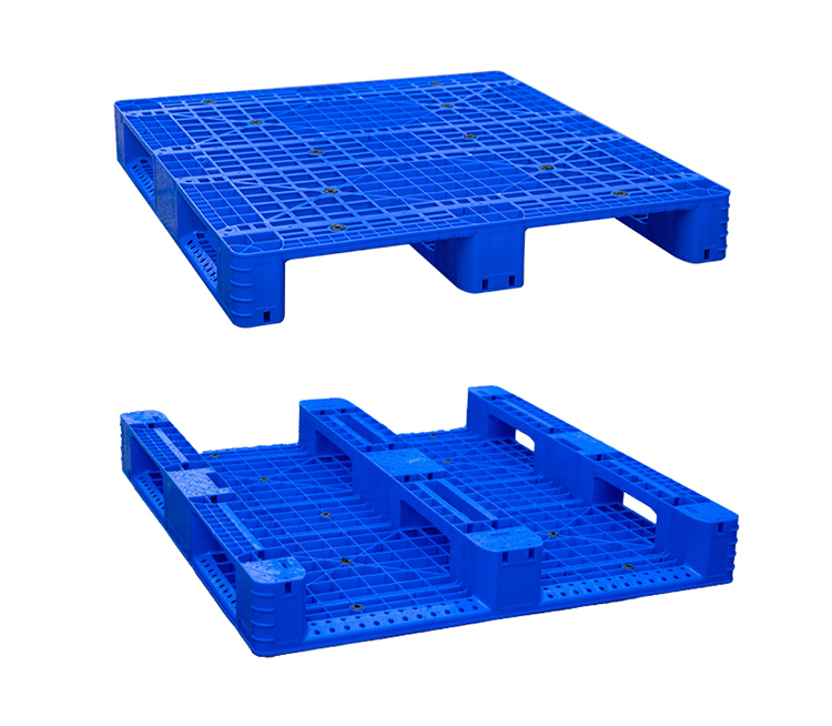 Plastic pallet